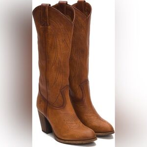 FRYE Ilana Leather Cowboy Boots, Sz 6.5, EUC, leather smells amazing!!